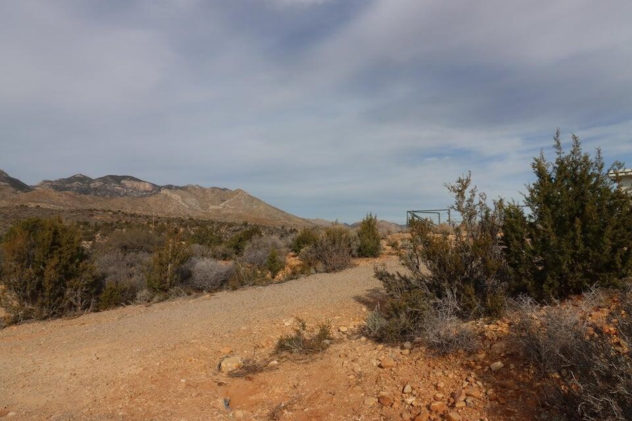 995 S Utah Hill DR Ivins, UT 84738 lot for sale, MLS#26-267770 - Erika Rogers Photo 7