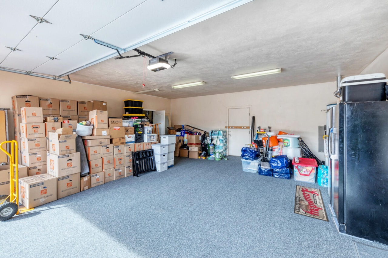 1067 E Silver Falls DR N Washington, UT 84780 home for sale, MLS#26-267705 - Erika Rogers Photo 8