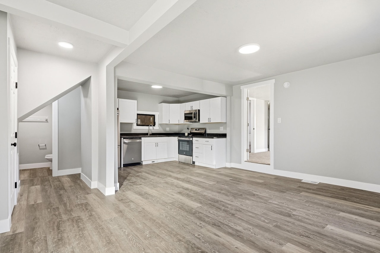 131 S 200  E Cedar City, UT 84720 home for sale, MLS#26-267773 - Erika Rogers Photo 8