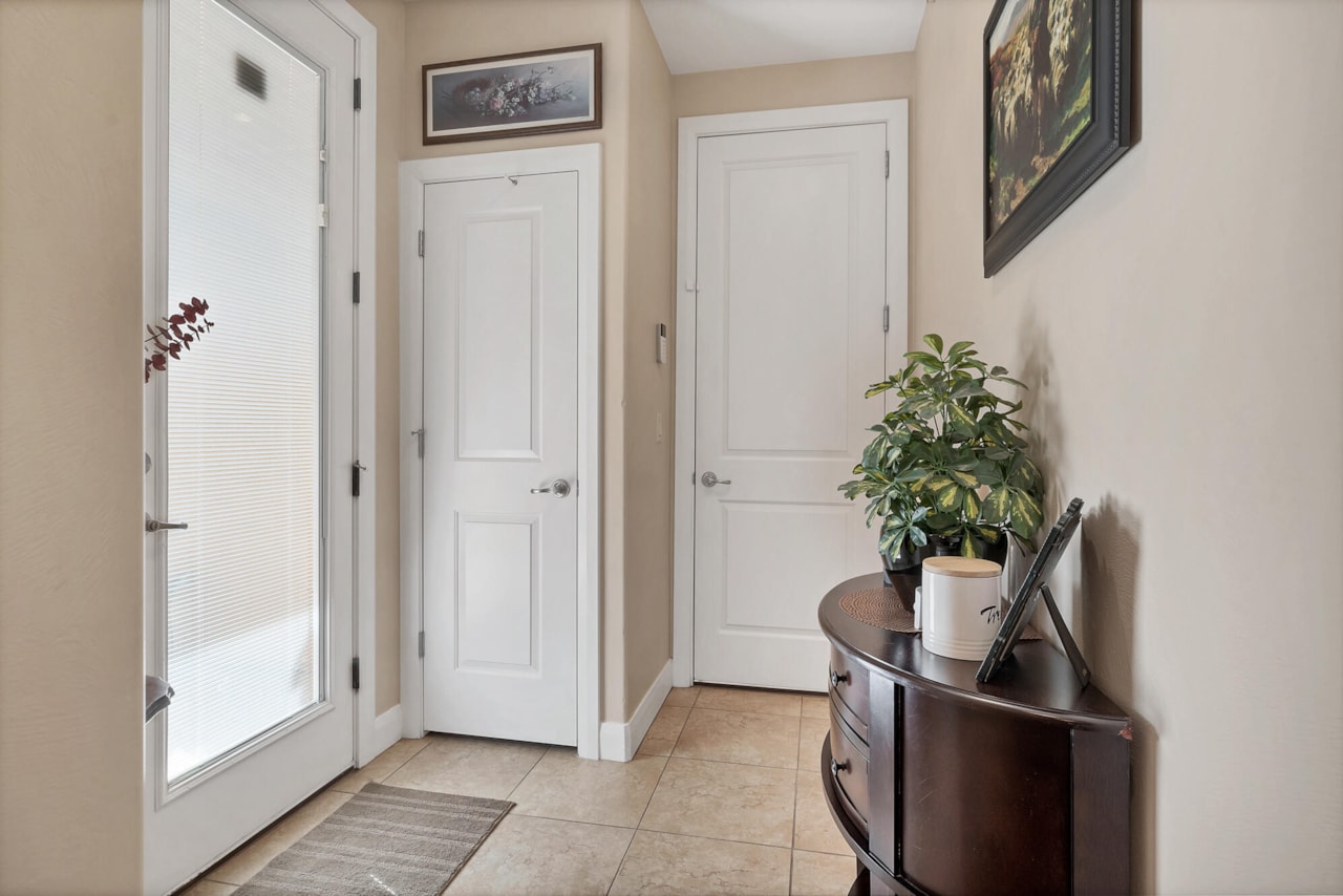 1067 E Silver Falls DR N Washington, UT 84780 home for sale, MLS#26-267705 - Erika Rogers Photo 16