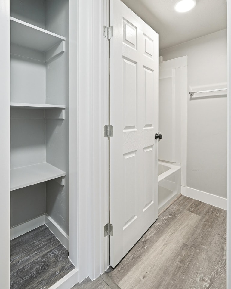 131 S 200  E Cedar City, UT 84720 home for sale, MLS#26-267773 - Erika Rogers Photo 16