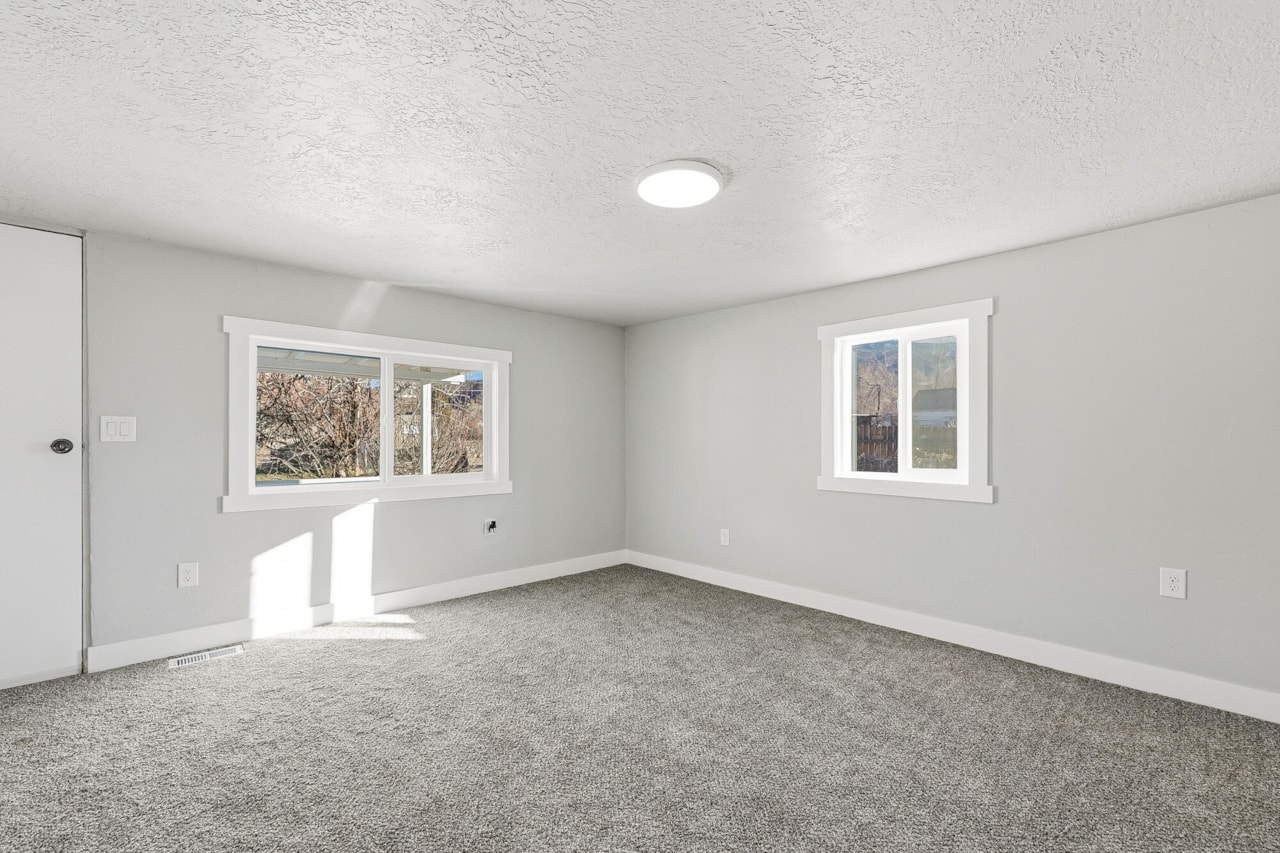 131 S 200  E Cedar City, UT 84720 home for sale, MLS#26-267773 - Erika Rogers Photo 19