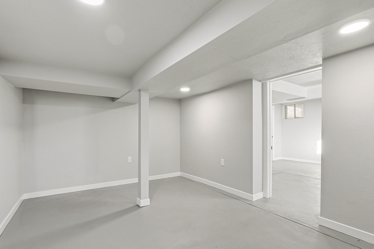 131 S 200  E Cedar City, UT 84720 home for sale, MLS#26-267773 - Erika Rogers Photo 32