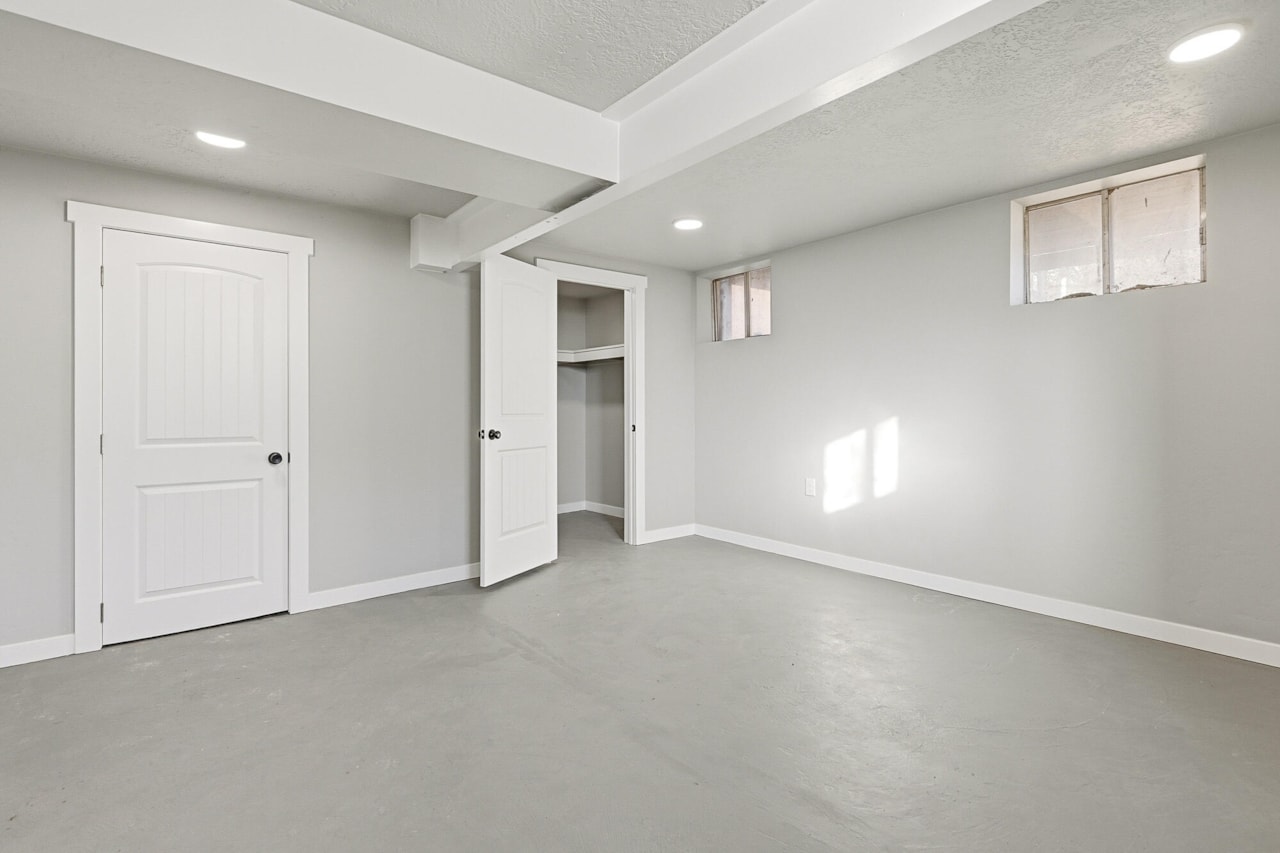 131 S 200  E Cedar City, UT 84720 home for sale, MLS#26-267773 - Erika Rogers Photo 33