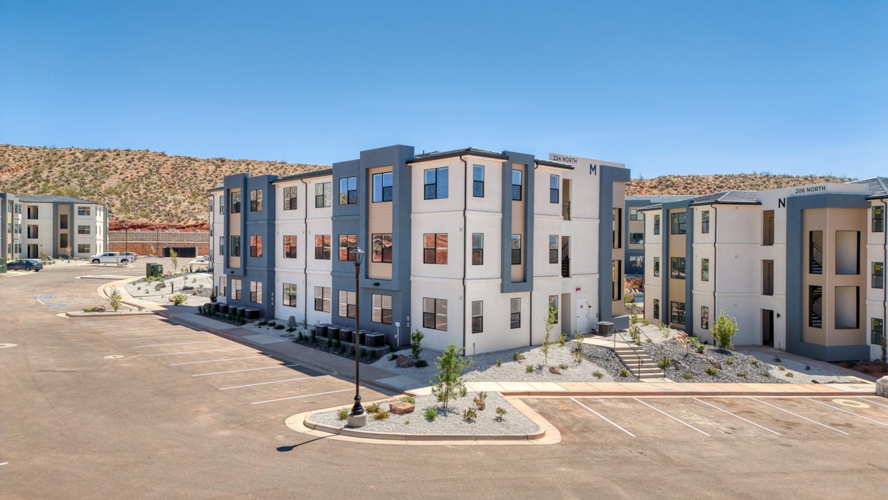 224 N Chaparral DR #203 Hurricane, UT 84737 condo for sale, MLS#25-267719 - Erika Rogers Photo 16