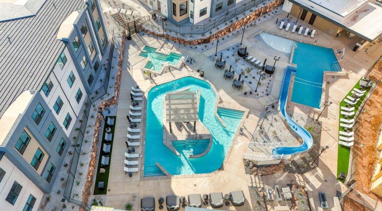 224 N Chaparral DR #203 Hurricane, UT 84737 condo for sale, MLS#25-267719 - Erika Rogers Photo 17