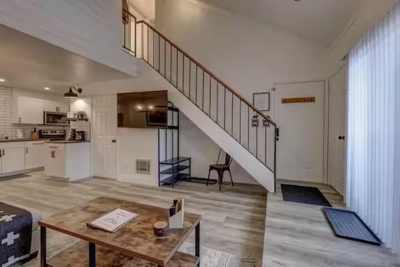 286 W Eagles Roost #D-110 Brian Head, UT 84719 condo for sale, MLS#25-267722 - Erika Rogers Photo 6