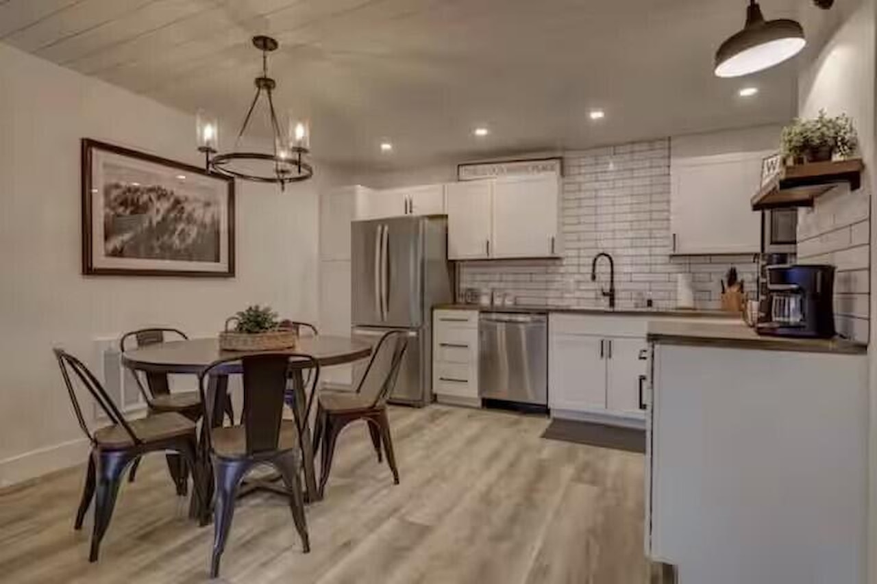 286 W Eagles Roost #D-110 Brian Head, UT 84719 condo for sale, MLS#25-267722 - Erika Rogers Photo 15