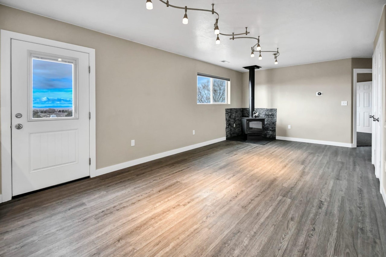 805 N Oak Mdw DR Oak City, UT 84649 home for sale, MLS#26-267780 - Erika Rogers Photo 22