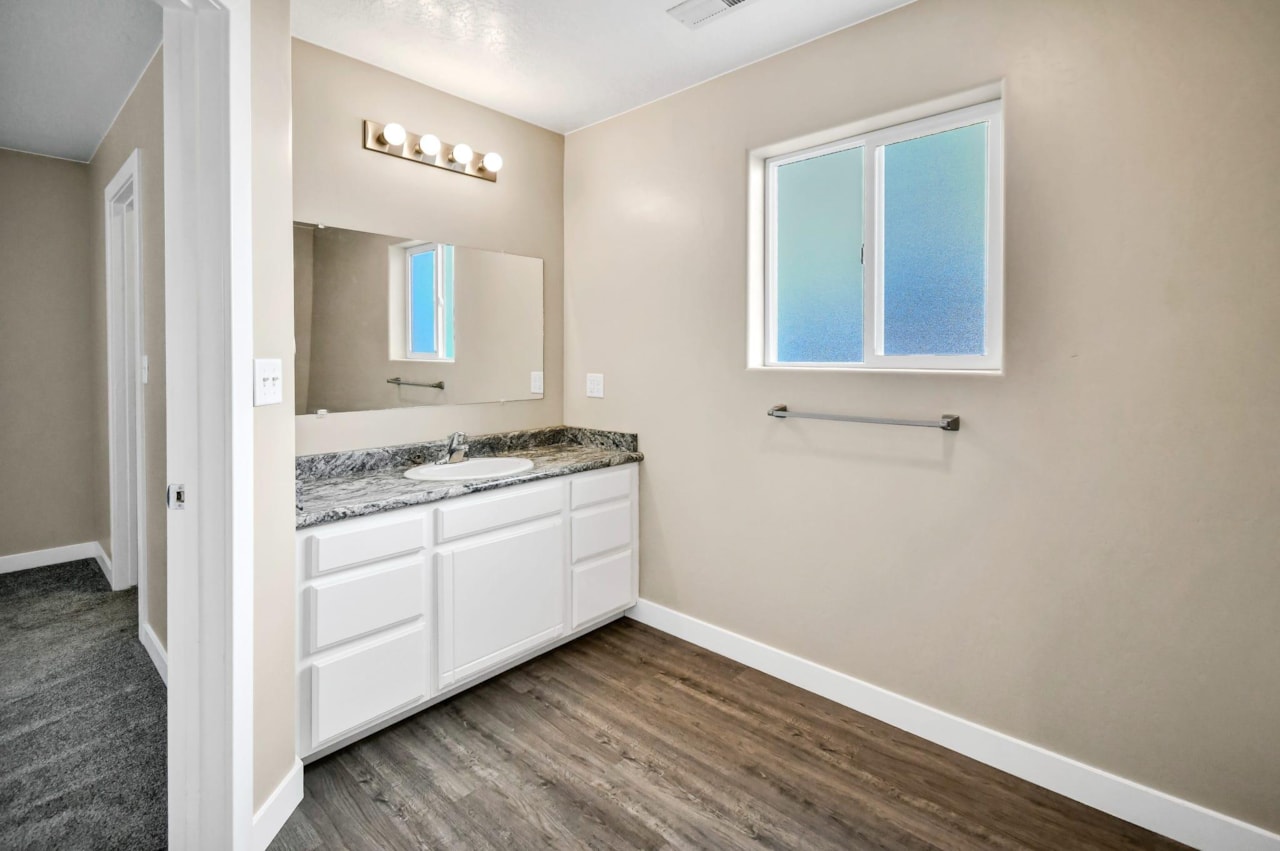 805 N Oak Mdw DR Oak City, UT 84649 home for sale, MLS#26-267780 - Erika Rogers Photo 27