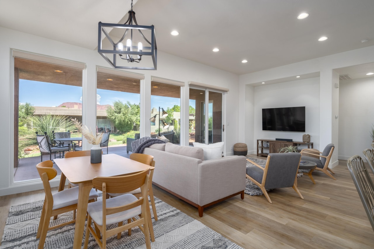 2255 N Tuweap DR #22 St George, UT 84770 home for sale, MLS#25-266920 - Erika Rogers Photo 13