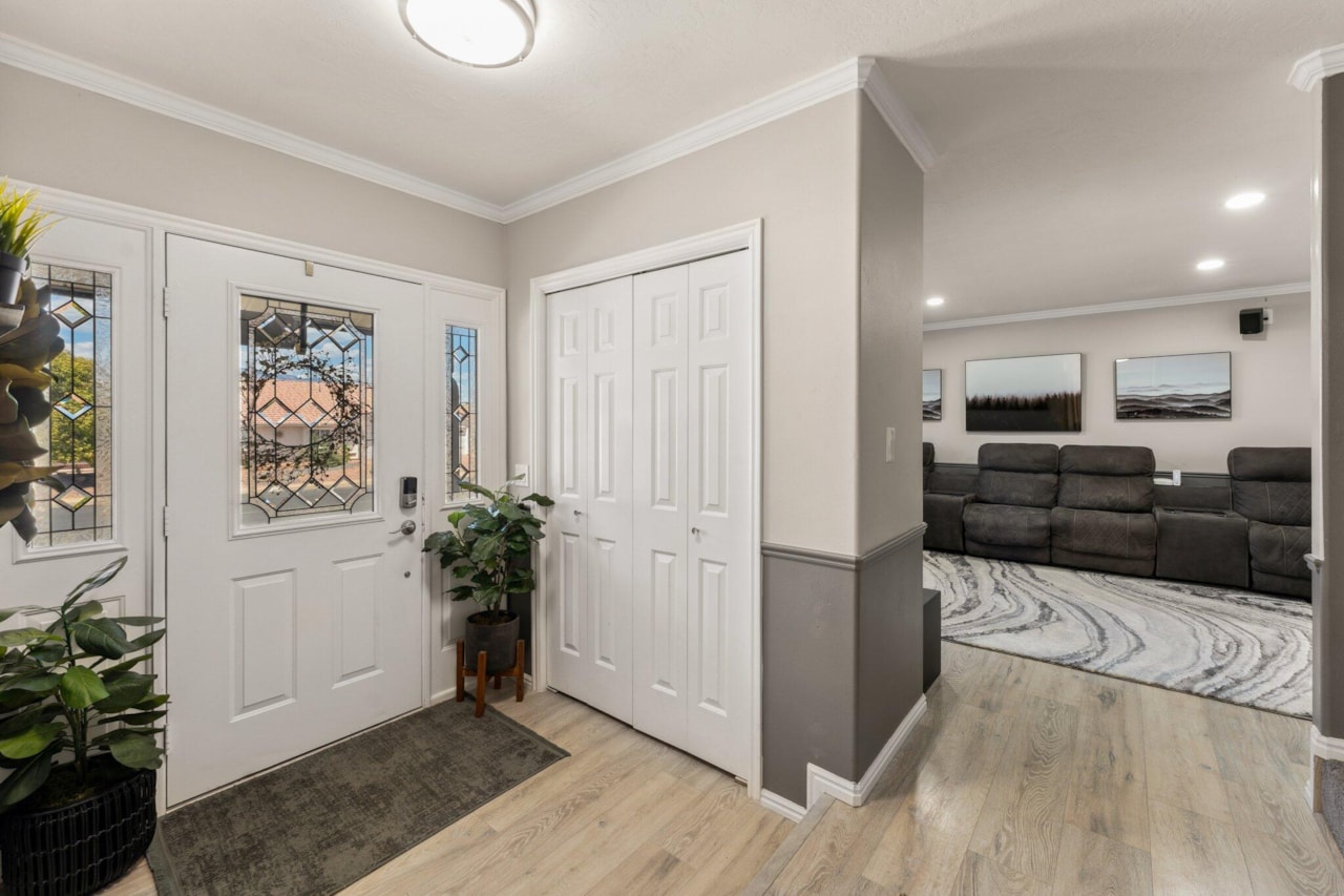 1314 St James LN St George, UT 84770 home for sale, MLS#25-267006 - Erika Rogers Photo 13