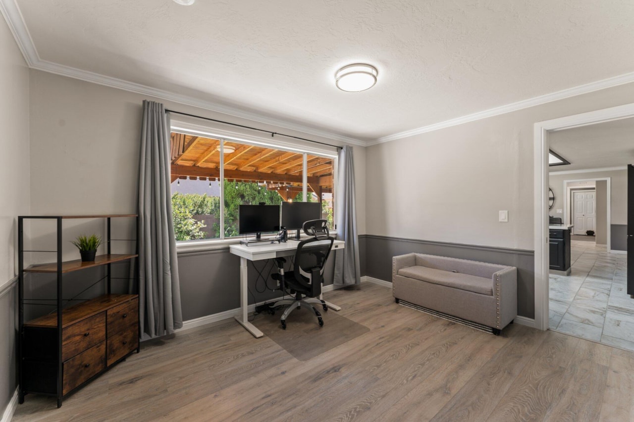 1314 St James LN St George, UT 84770 home for sale, MLS#25-267006 - Erika Rogers Photo 18