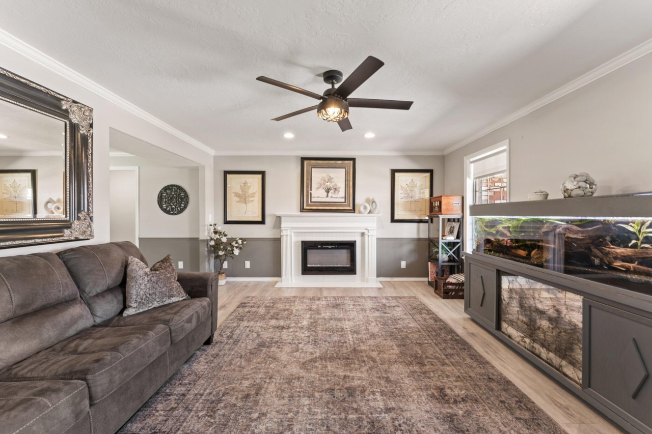 1314 St James LN St George, UT 84770 home for sale, MLS#25-267006 - Erika Rogers Photo 3