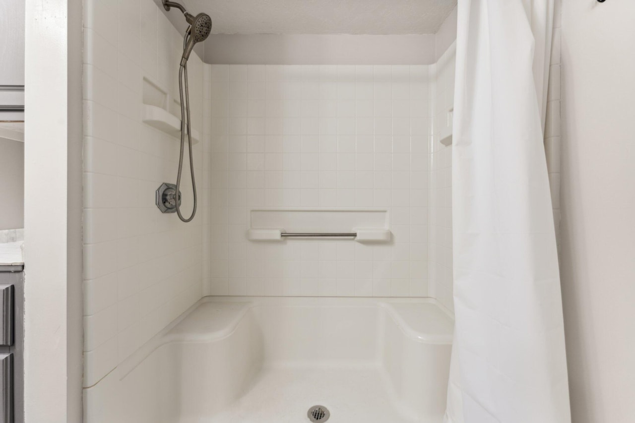 1314 St James LN St George, UT 84770 home for sale, MLS#25-267006 - Erika Rogers Photo 44