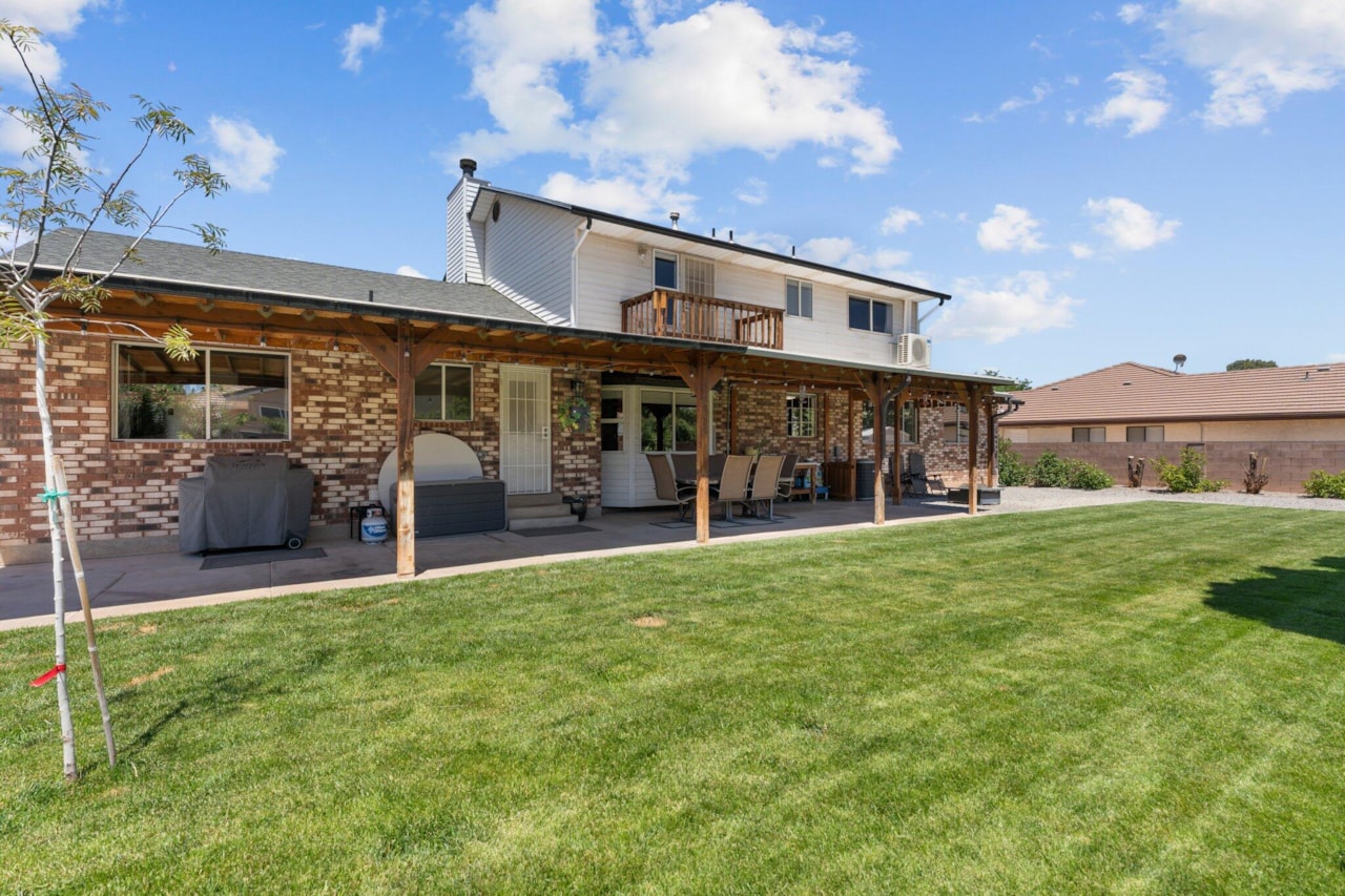 1314 St James LN St George, UT 84770 home for sale, MLS#25-267006 - Erika Rogers Photo 59