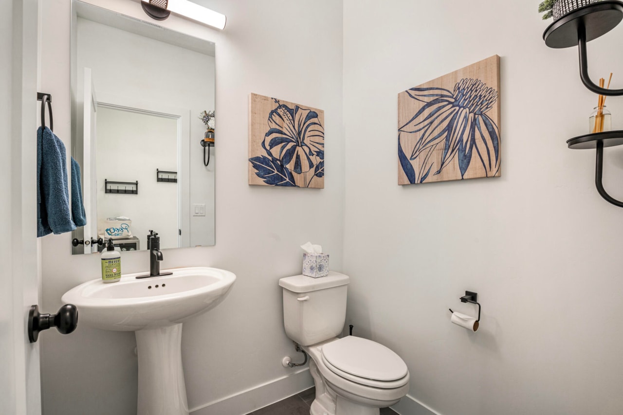 649 W Canyon Pine St George, UT 84790 home for sale, MLS#26-267703 - Erika Rogers Photo 15