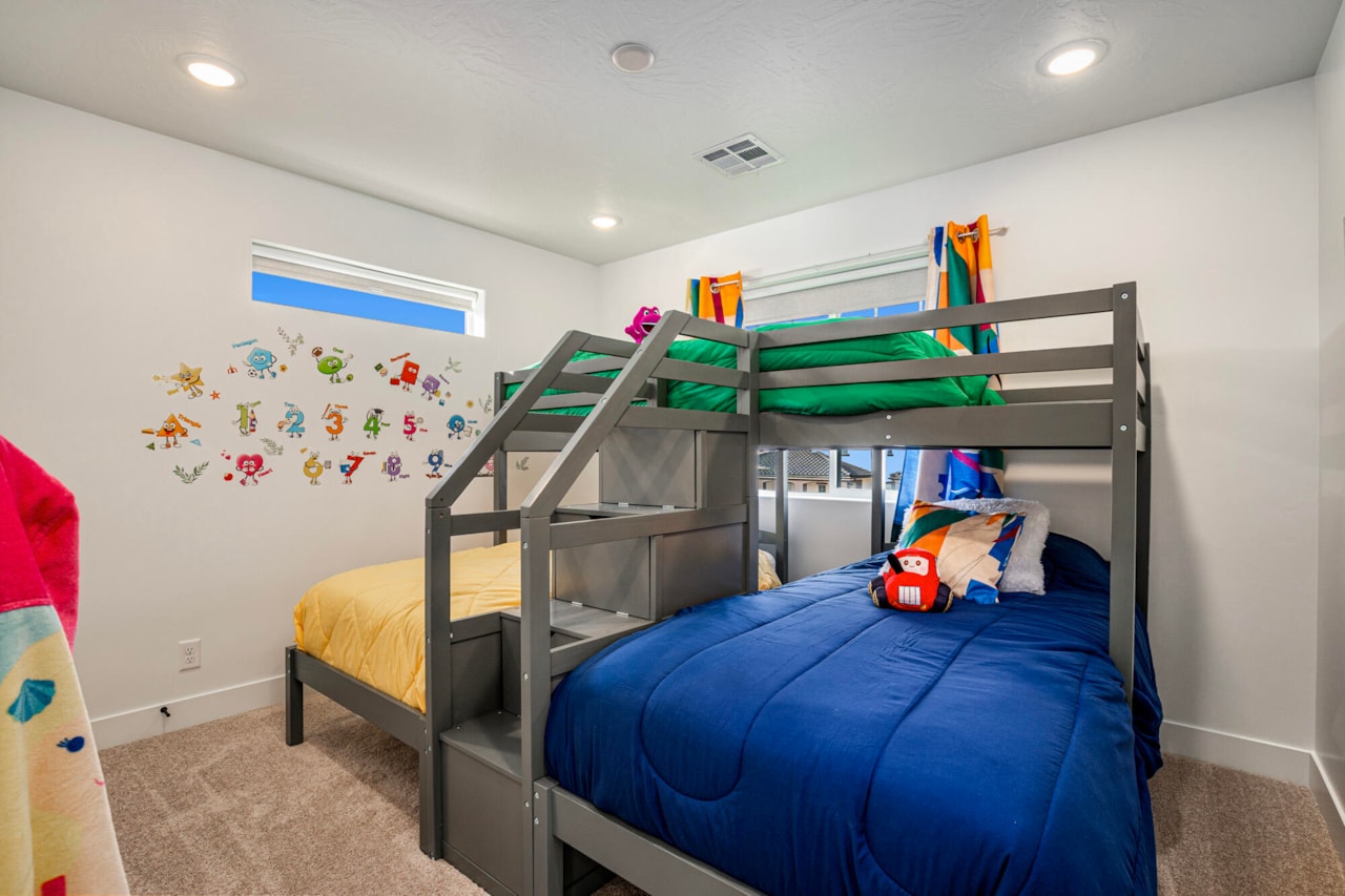 649 W Canyon Pine St George, UT 84790 home for sale, MLS#26-267703 - Erika Rogers Photo 22