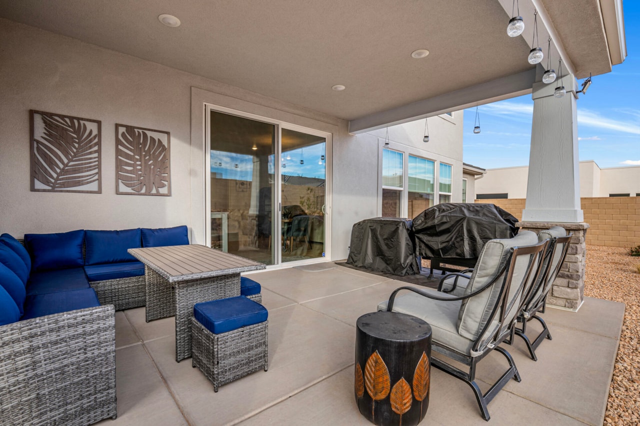 649 W Canyon Pine St George, UT 84790 home for sale, MLS#26-267703 - Erika Rogers Photo 30