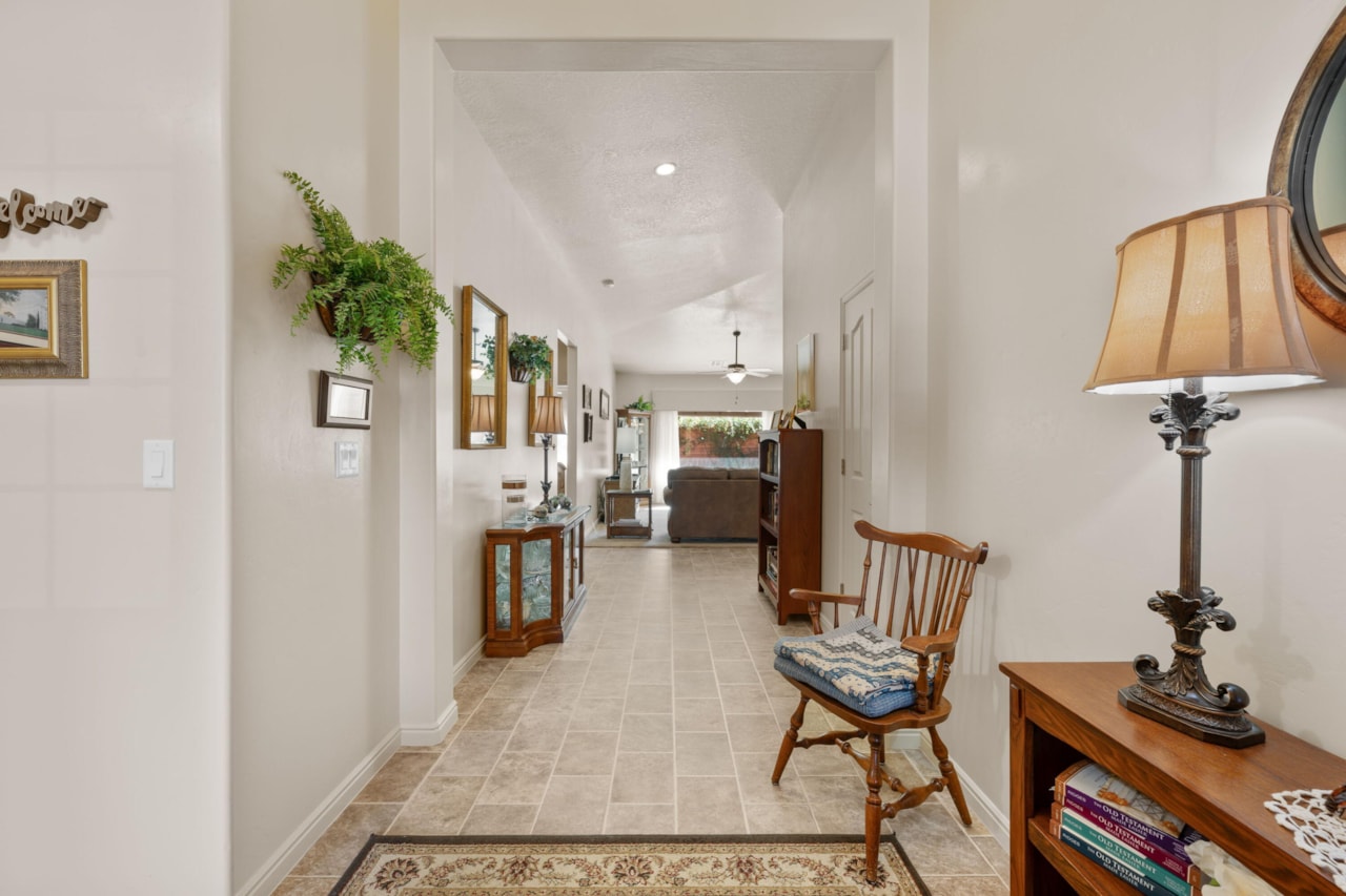 336 E Desert Rose Way Ivins, UT 84738 home for sale, MLS#26-267775 - Erika Rogers Photo 13