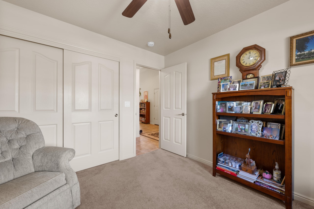 336 E Desert Rose Way Ivins, UT 84738 home for sale, MLS#26-267775 - Erika Rogers Photo 34