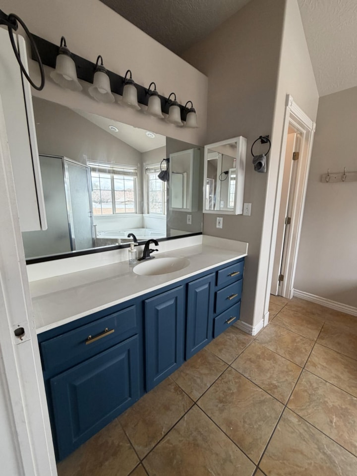 1157 E Chokeberry DR St George, UT 84790 home for sale, MLS#26-267751 - Erika Rogers Photo 32