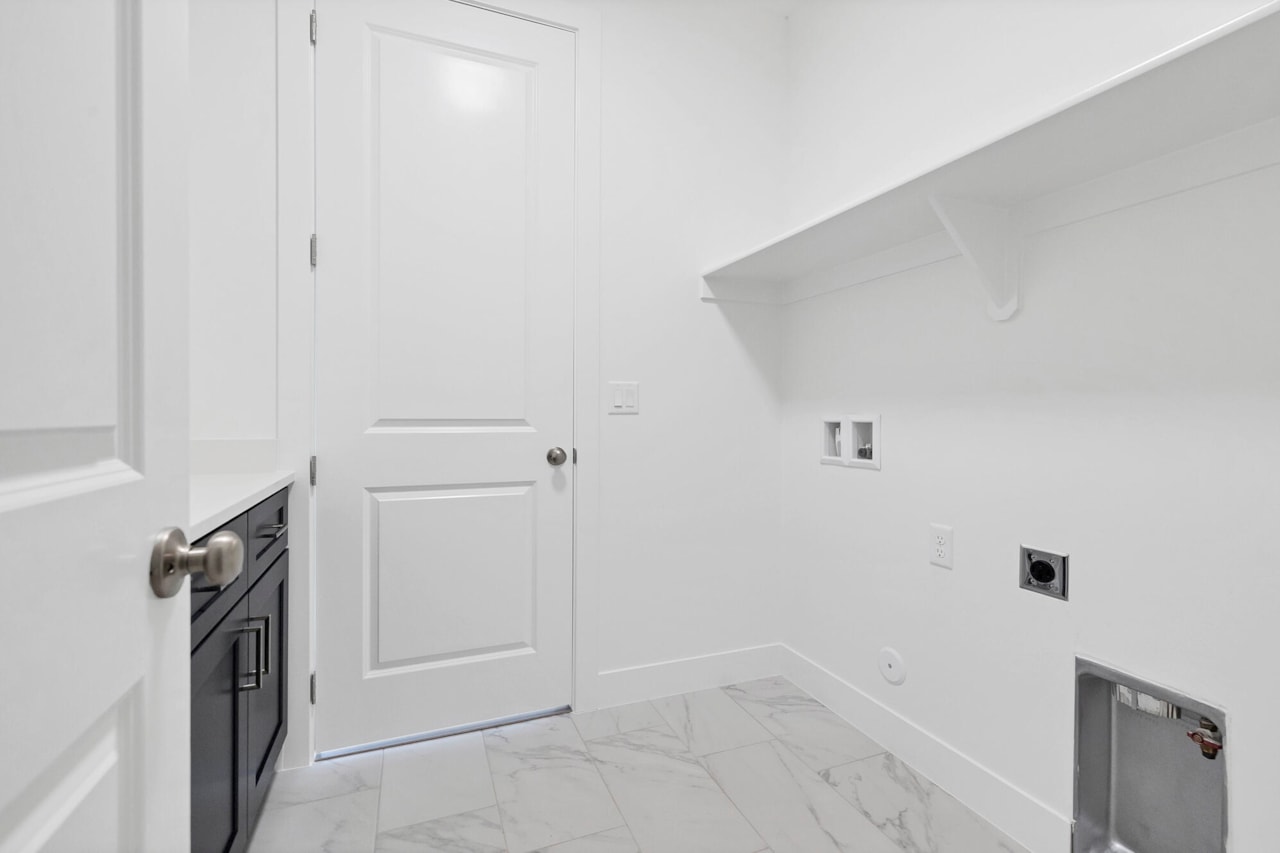 3685 S Brisbane CT St George, UT 84790 home for sale, MLS#26-267785 - Erika Rogers Photo 16