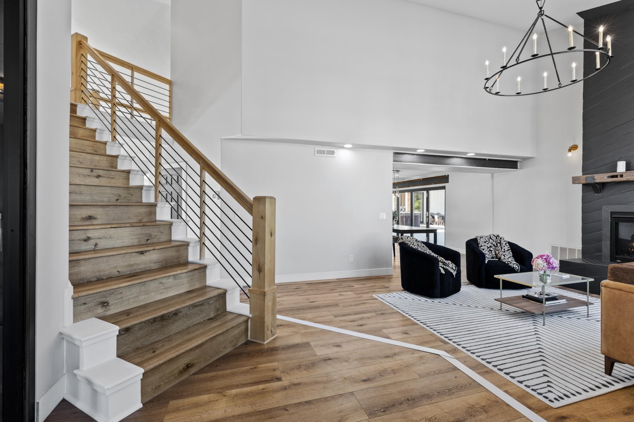 8333 N Sapphire DR St George, UT 84770 home for sale, MLS#25-266491 - Erika Rogers Photo 8