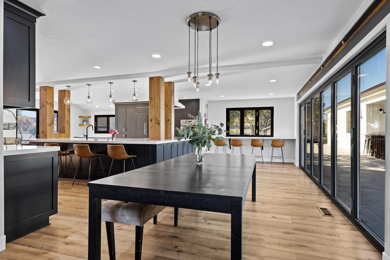 8333 N Sapphire DR St George, UT 84770 home for sale, MLS#25-266491 - Erika Rogers Photo 11