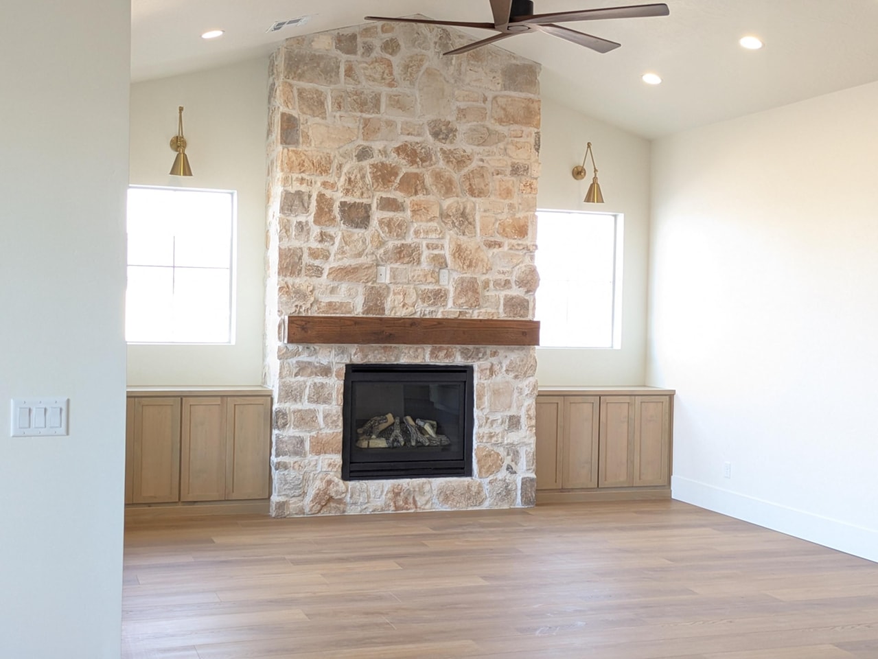 2915 E Chapman CIR Washington, UT 84780 home for sale, MLS#26-267768 - Erika Rogers Photo 17