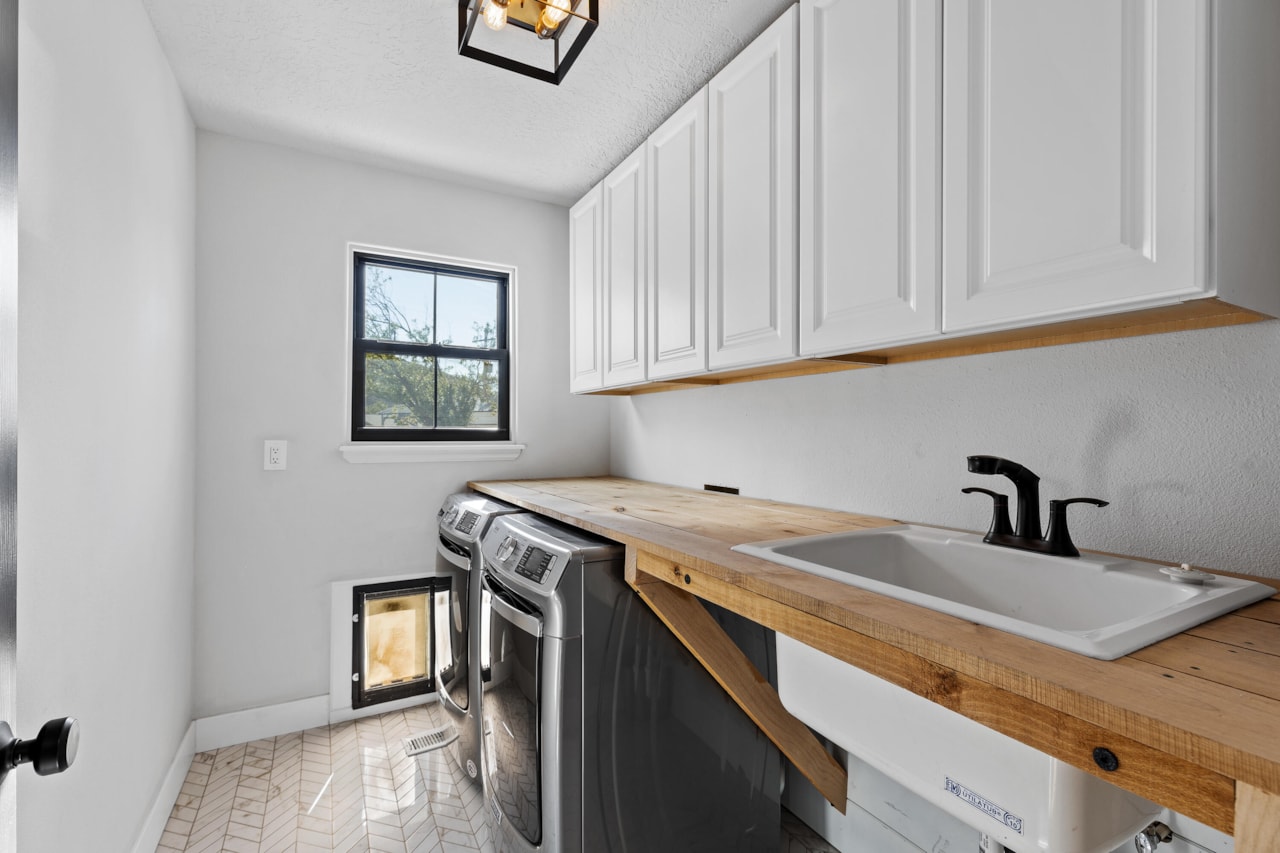 8333 N Sapphire DR St George, UT 84770 home for sale, MLS#25-266491 - Erika Rogers Photo 22