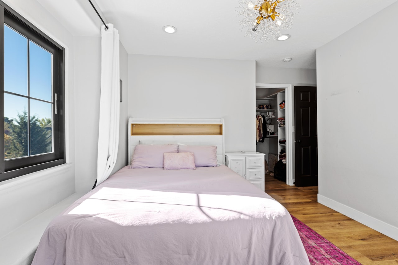 8333 N Sapphire DR St George, UT 84770 home for sale, MLS#25-266491 - Erika Rogers Photo 24