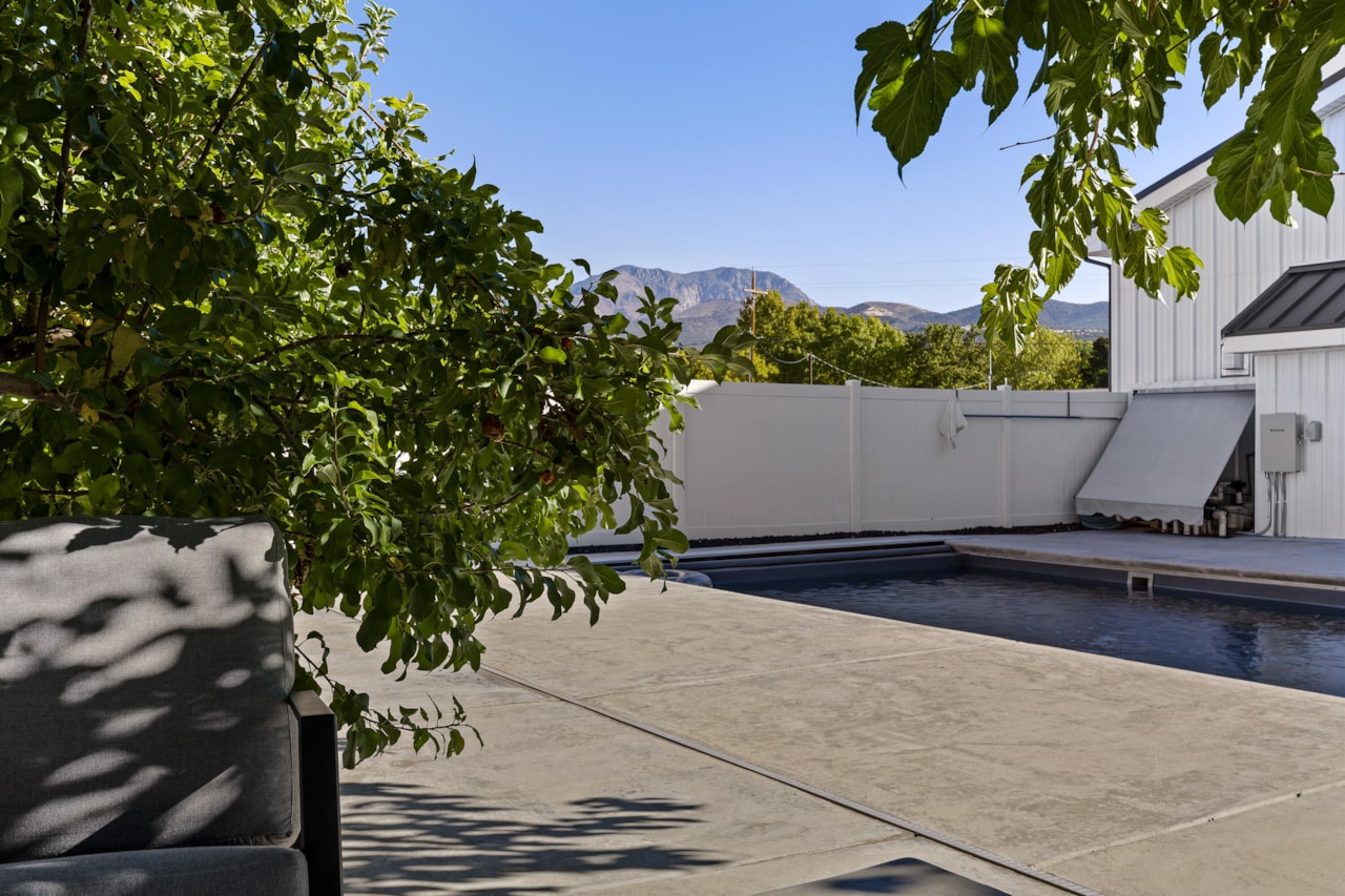 8333 N Sapphire DR St George, UT 84770 home for sale, MLS#25-266491 - Erika Rogers Photo 44