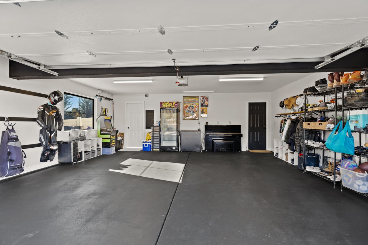 8333 N Sapphire DR St George, UT 84770 home for sale, MLS#25-266491 - Erika Rogers Photo 53