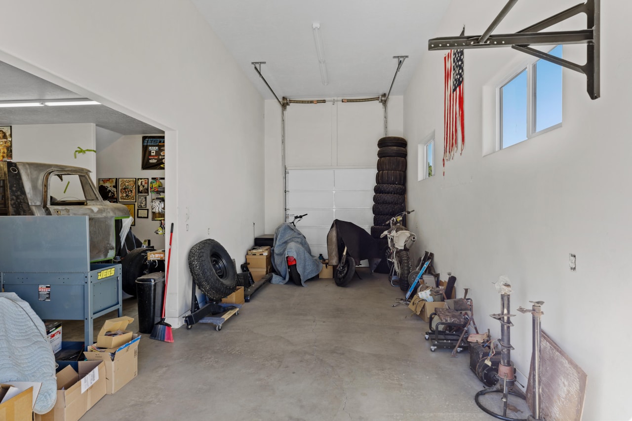 8333 N Sapphire DR St George, UT 84770 home for sale, MLS#25-266491 - Erika Rogers Photo 55