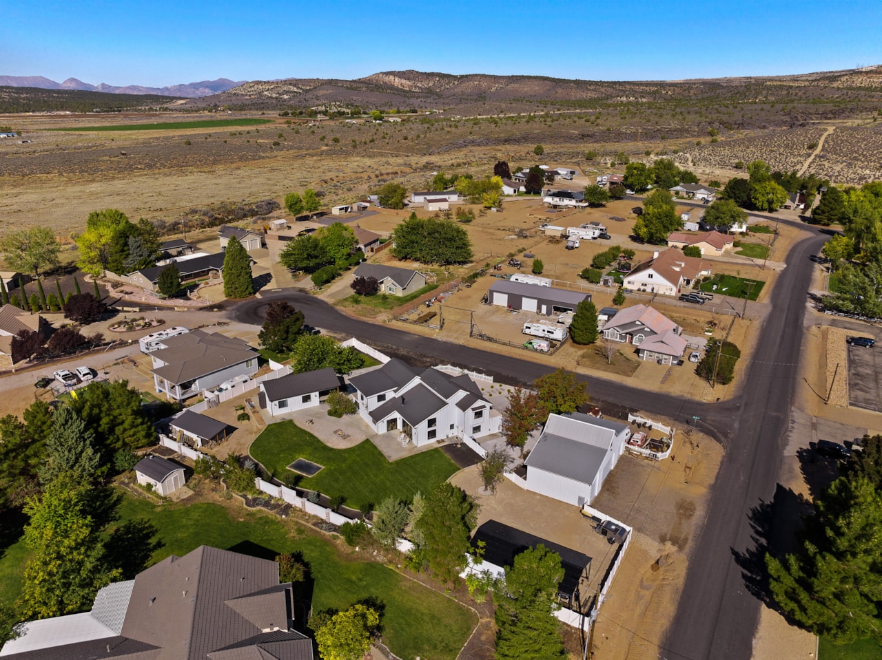 8333 N Sapphire DR St George, UT 84770 home for sale, MLS#25-266491 - Erika Rogers Photo 60