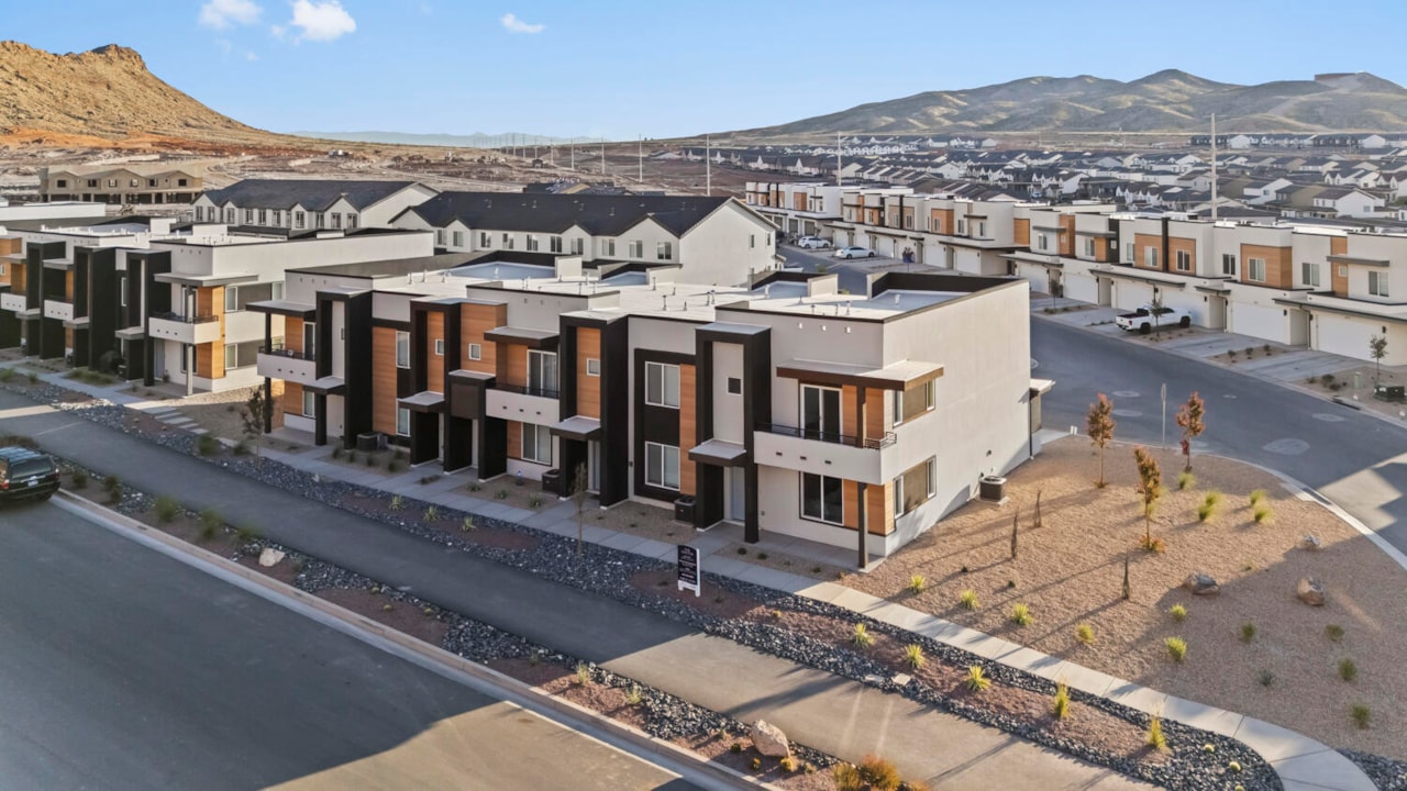 3336 E Dance Hall LN #2338 Washington, UT 84780 home for sale, MLS#26-267719 - Erika Rogers Photo 31