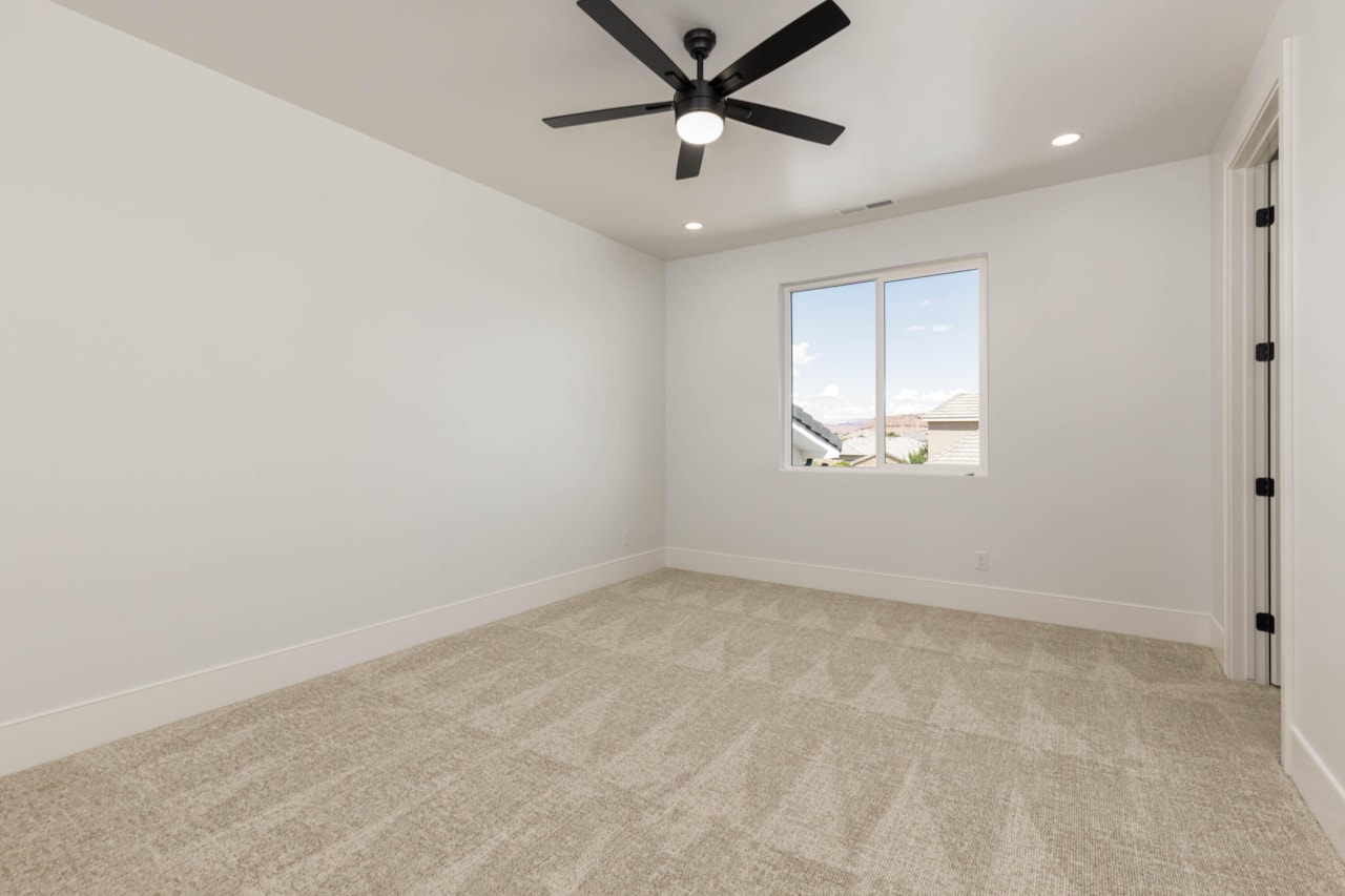 2181 E Tawny Ridge DR St George, UT 84790 home for sale, MLS#26-267752 - Erika Rogers Photo 42