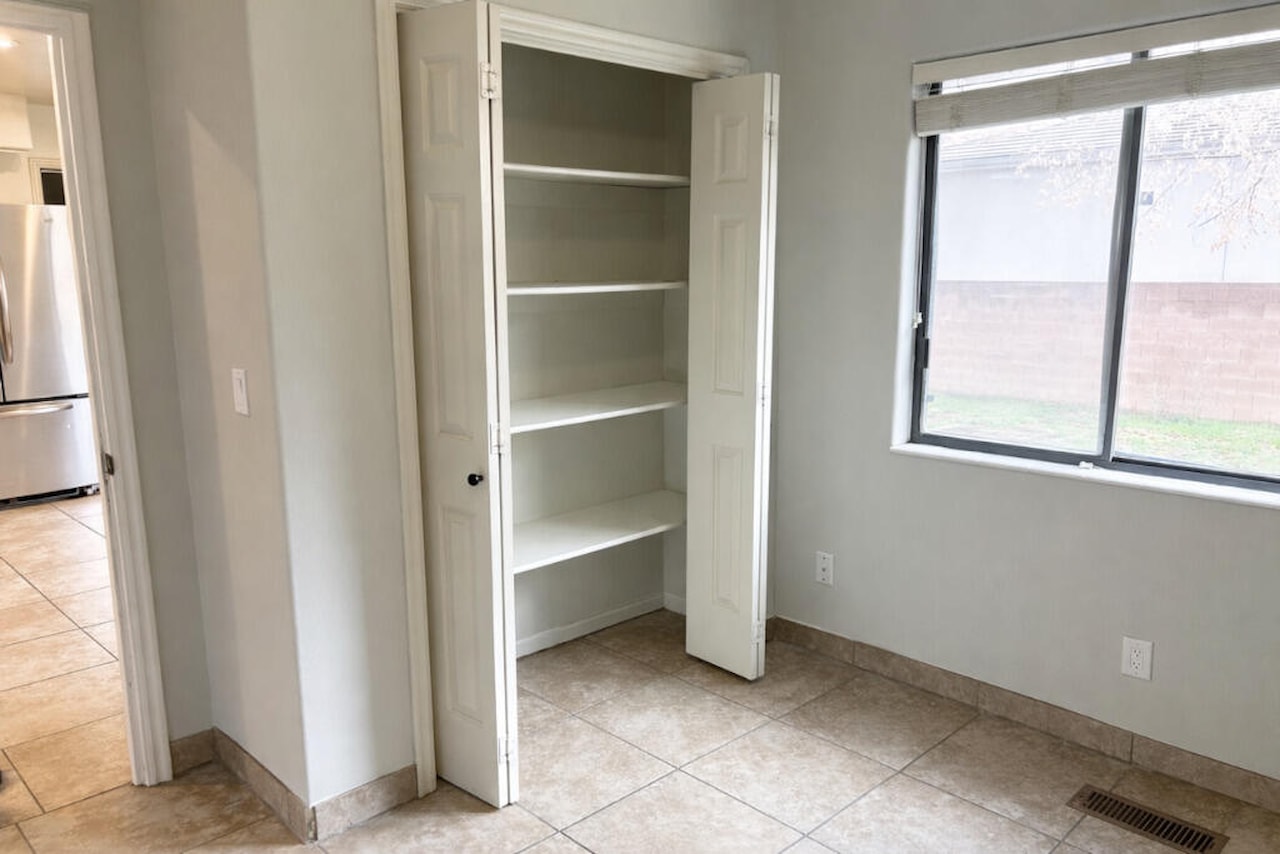 965 S 180  W Hurricane, UT 84737 home for sale, MLS#26-267786 - Erika Rogers Photo 11