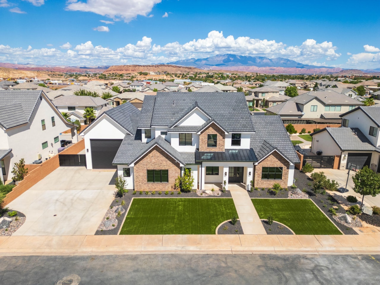 2181 E Tawny Ridge DR St George, UT 84790 home for sale, MLS#26-267752 - Erika Rogers Photo 53