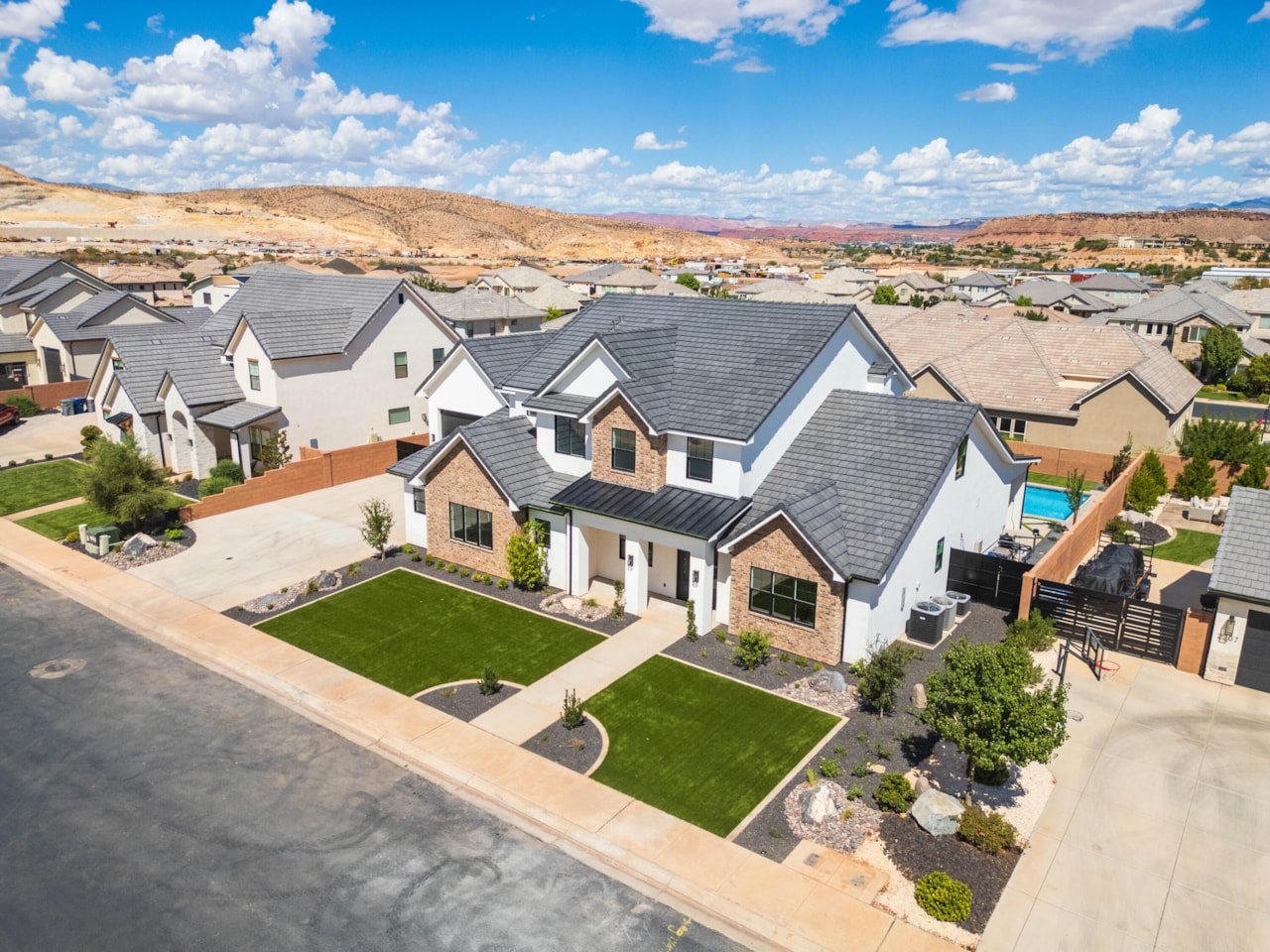 2181 E Tawny Ridge DR St George, UT 84790 home for sale, MLS#26-267752 - Erika Rogers Photo 54