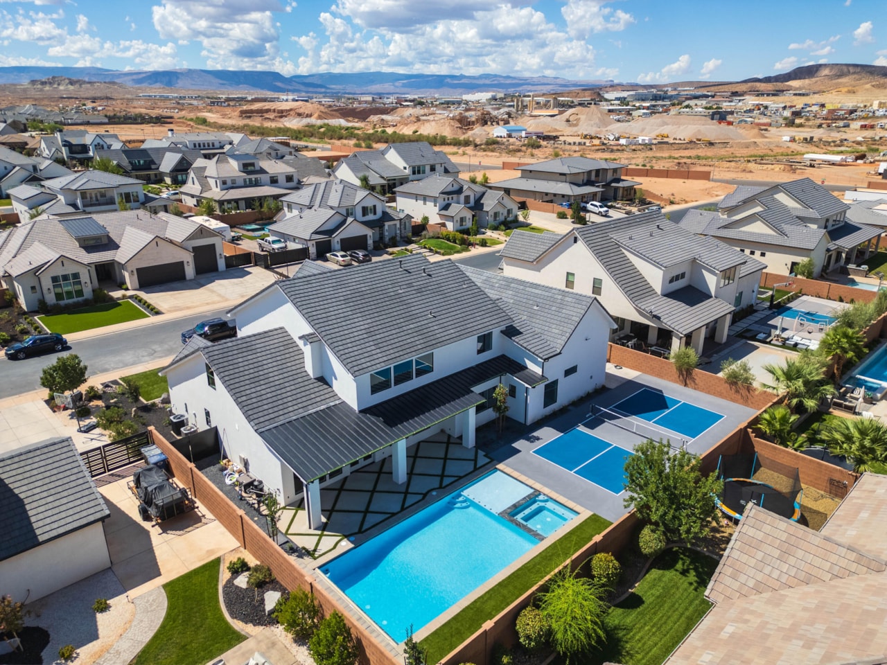 2181 E Tawny Ridge DR St George, UT 84790 home for sale, MLS#26-267752 - Erika Rogers Photo 58