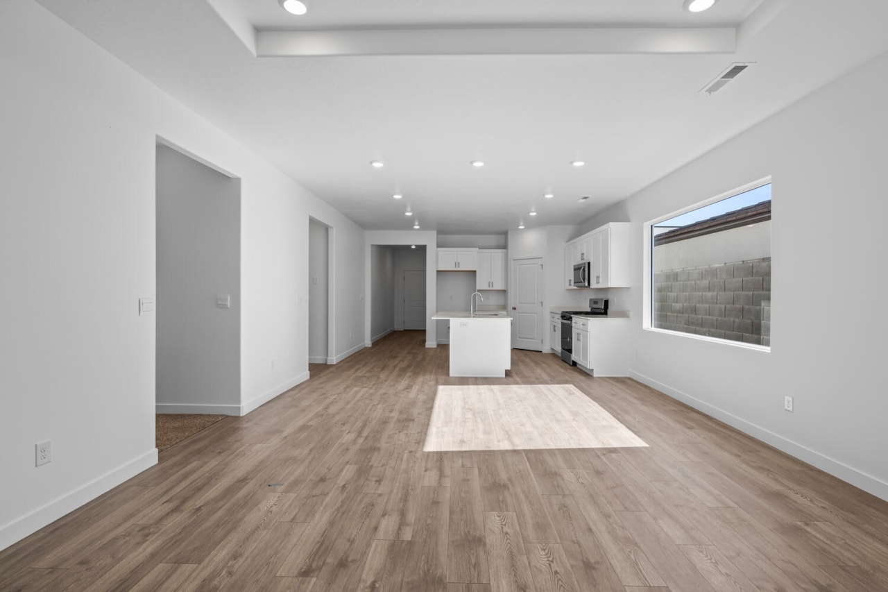 1901 S Queens Garden DR #4256 Washington, UT 84780 home for sale, MLS#26-267718 - Erika Rogers Photo 13