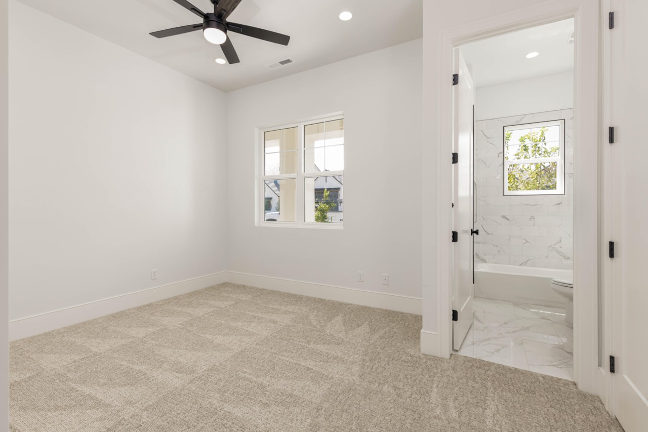 2181 E Tawny Ridge DR St George, UT 84790 home for sale, MLS#26-267752 - Erika Rogers Photo 23