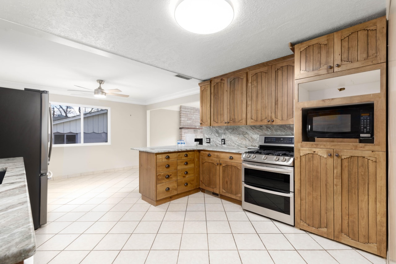 358 W 200  S St George, UT 84770 home for sale, MLS#25-267676 - Erika Rogers Photo 10