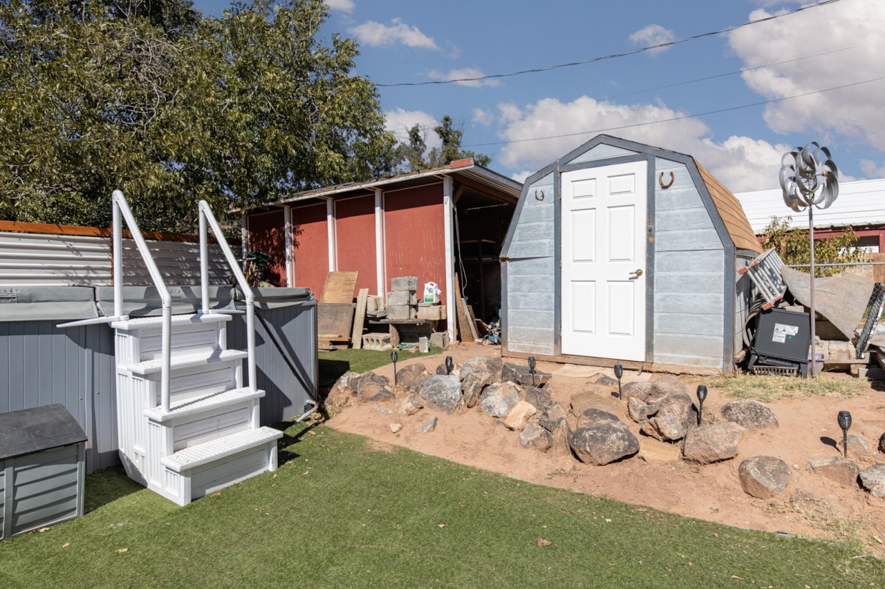 358 W 200  S St George, UT 84770 home for sale, MLS#25-267676 - Erika Rogers Photo 33