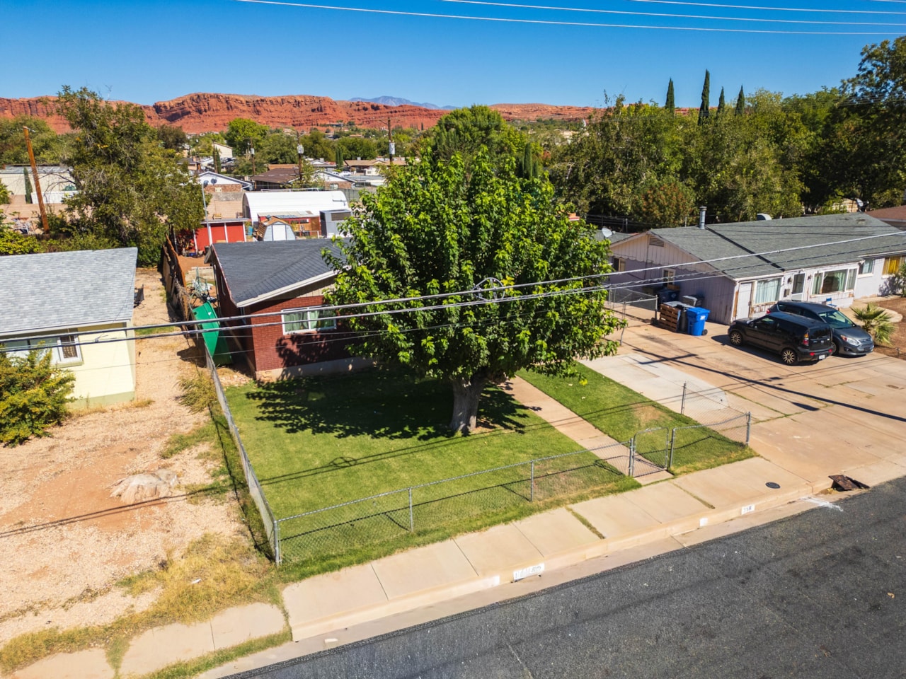 358 W 200  S St George, UT 84770 home for sale, MLS#25-267676 - Erika Rogers Photo 36