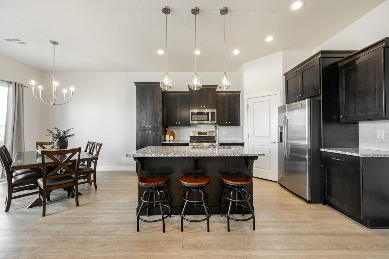 2961 E Beartrap Canyon DR Washington, UT 84780 home for sale, MLS#25-267726 - Erika Rogers Photo 8