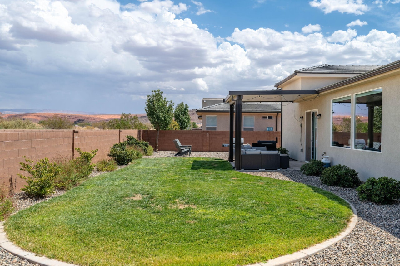 2961 E Beartrap Canyon DR Washington, UT 84780 home for sale, MLS#25-267726 - Erika Rogers Photo 27