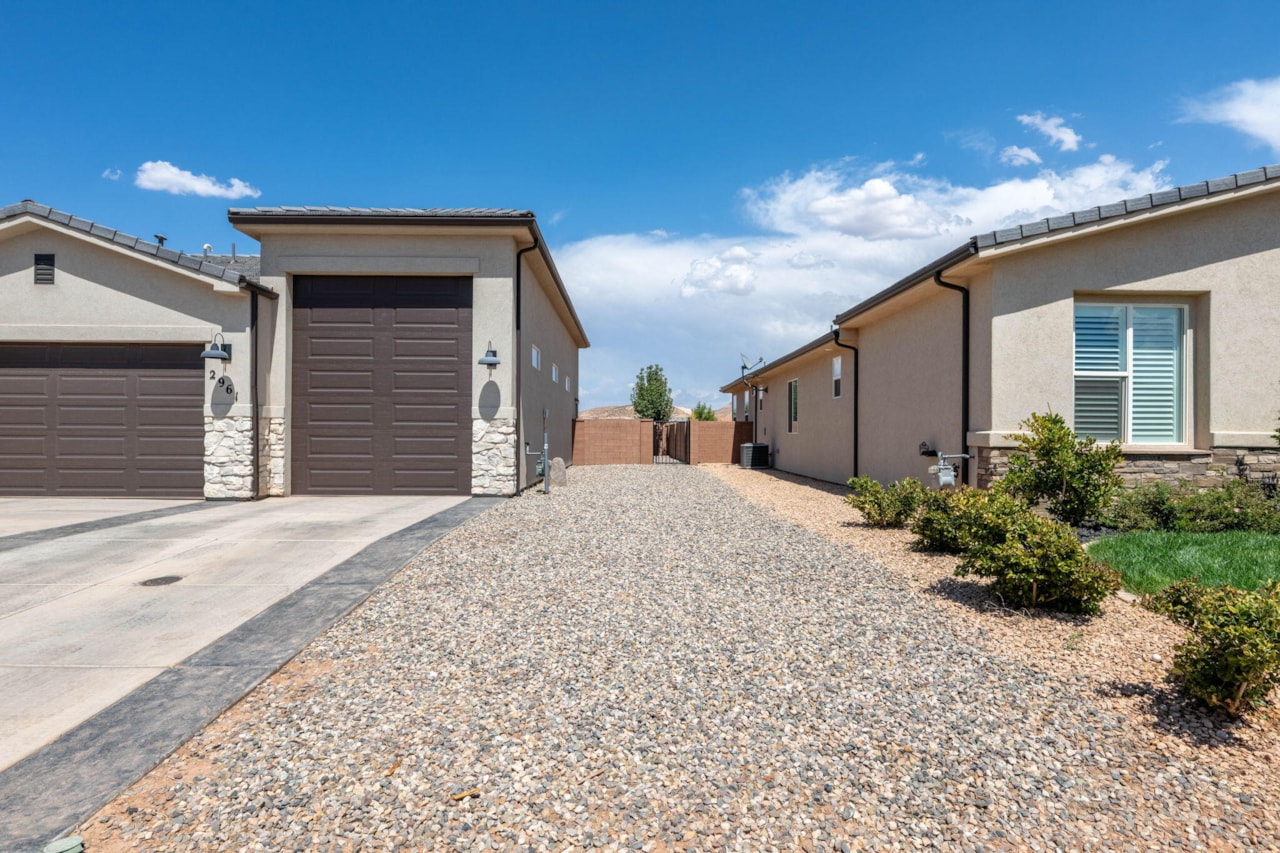 2961 E Beartrap Canyon DR Washington, UT 84780 home for sale, MLS#25-267726 - Erika Rogers Photo 31